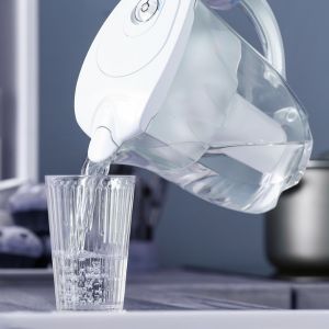 Filtraone est meilleur que les carafes filtrantes.